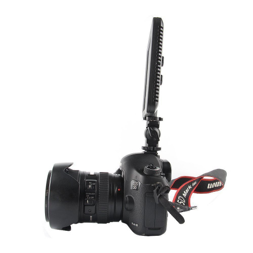 Осветитель светодиодный Godox LEDP120C накамерный фото 4 Осветитель светодиодный Godox LEDP120C накамерный фото 4