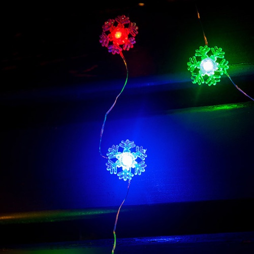 Гирлянда уличная ЧУДЕСНЫЙ САД GRG-N550 "Снежинки" светодиодная 50 LED 4 цвета 5 метров, на 3xAA фото 2