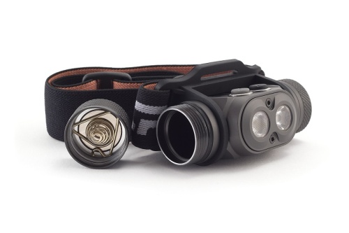 Фонарь ЯРКИЙ ЛУЧ YLP "PANDA 3R" налобный CREE XP-L HI+XP-G3 max.1100лм, Li-Ion 2600mAh, встр.ЗУ фото 3