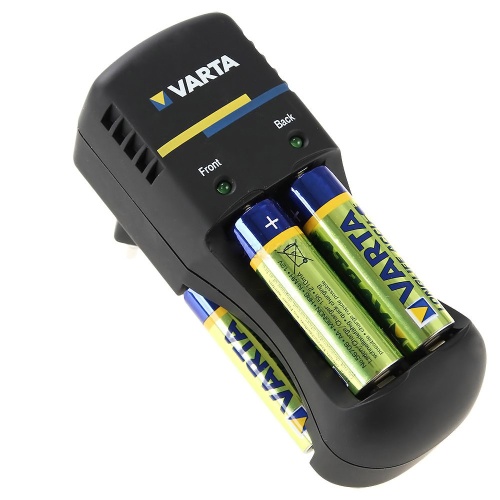 Зарядное устройство VARTA Pocket Charger для 2/4 AAA, AA Ni-MH + 4AA*2600mAh